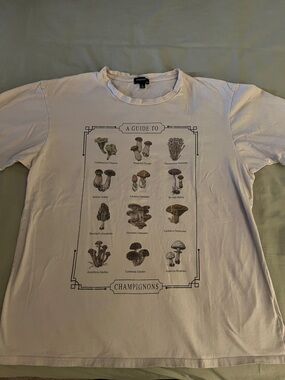 Originality Crew Neck Mushrooms Tee